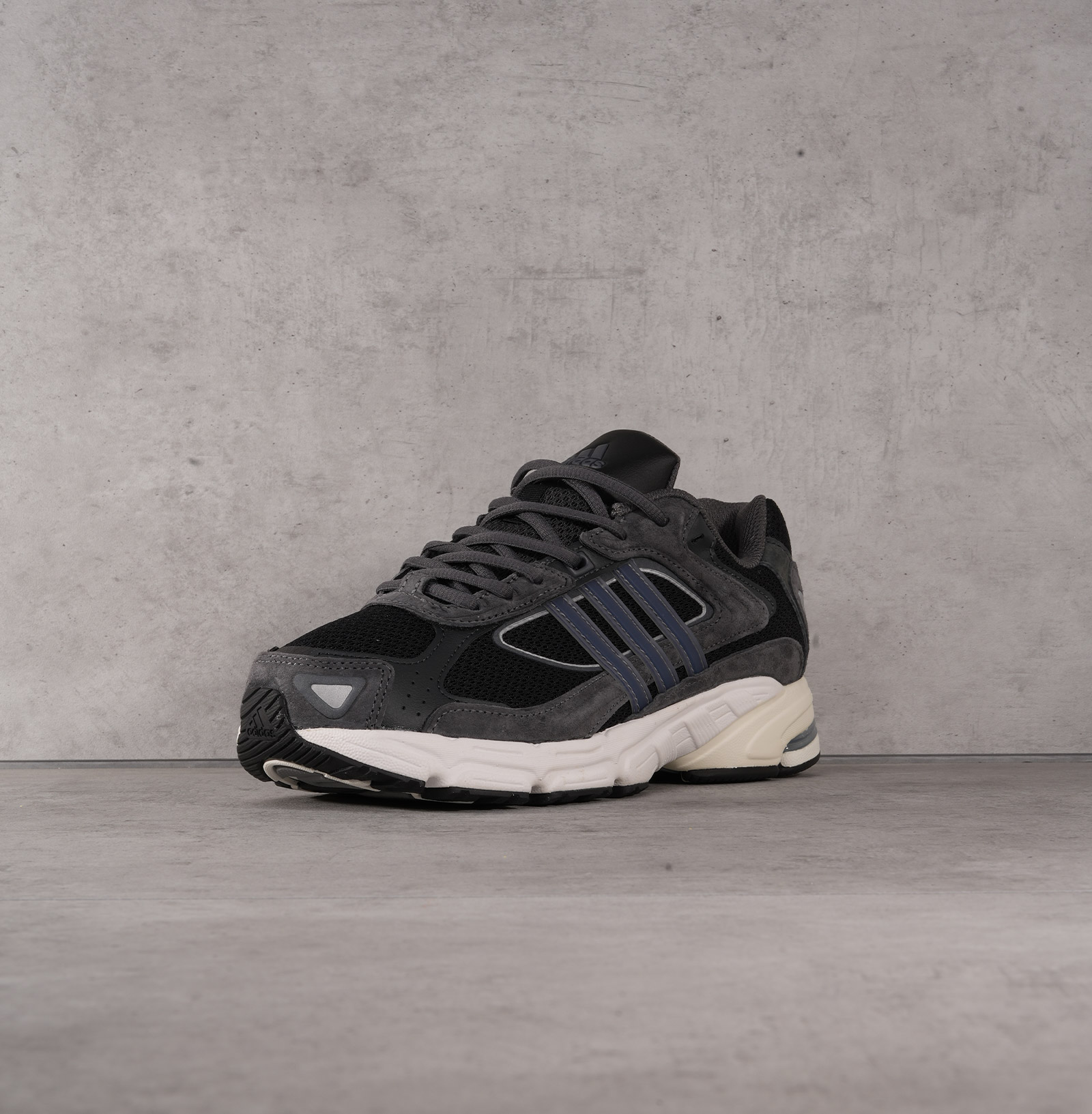 Response cl – Adidas | L'Original - Sneakers Shop Belgium